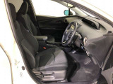 【運転席・助手席】です!実際お座りいただくのが分かりやすいと思いますので,ぜひお気軽にご来店ください♪状態もいいですよ☆