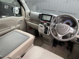 広々とした視界を体感できます。運転が楽しくなりますね。