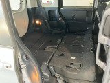 お客様にぴったりなおクルマをお選びいただけますように様々な展示車をご用意致しております!ダイハツの軽自動車だけではなく、他メーカー車やコンパクトカー・ミニバンなども数多く取り揃えております!