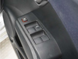 ◆パワーウィンドウスイッチ◆運転席から全席の窓の開閉操作を行うことが出来いつでも換気ができます!