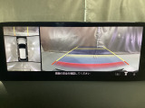 360度モニターは、4つのカメラによる前後左右・俯瞰映像でドライバーからは見えない領域の危険認知をサポート!全周囲の死角を減らし、狭い駐車場や幅寄せ、T字路の進入などの運転の安心感を高めます!