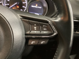 MRCC(マツダレーダークルーズコントロール)は先行車との車間を維持しながら追従走行を行い、長距離でのドライバー負担を軽減させてくれます。