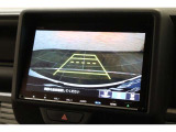 バックカメラが装備されており、後方の安全確認はもちろんのこと狭い場所での駐車や雨の日・夜間など視界の悪いコンディションでのストレスの軽減にもなります!