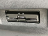 ETCで高速代の支払いもスムーズ!カードを持っていればご納車日当日からご利用いただけます。別途セットアップ料が必要です。