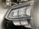オーディオリモートコントロールスイッチにより、手元でのステレオ操作や、ハンズフリー通話が楽しめます。