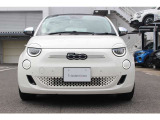 この度はアクセスいただきありがとうございます!デザイン性の高いFIAT/ABARTHワールドを、写真上から少しでも感じていただけたら幸いです!