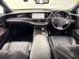 LS 500h エグゼクティブ 4WD 本革シート