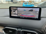 360&deg;ビュー、バックカメラ付きですので、バック駐車が苦手な方でも安心!