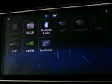 フルセグTV視聴やCD・DVD再生はもちろん、Bluetooth通信機能など多機能でとっても使いやすいです♪