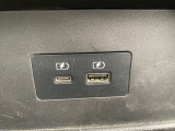 USBソケットも各所に付いております