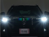 LEDヘッドライト(オートハイビーム機能付)が搭載されており、遠くまで明るく均一に照らし、高速道路等での安心感が向上しております。