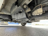 下回りのサビもほとんど無いお車です。気になる方は追加オプションで防錆加工を施します!