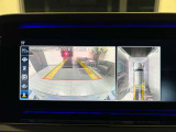 バックカメラにより駐車時の後方確認も楽にできます。