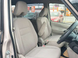 当店では軽自動車から普通車まで幅広くオールメーカーの車種・色・グレードを豊富に揃えております。