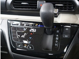 『1台』のお車に対して、こだわって仕入れを行っております。オプション装備装着車となります!