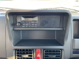 FM/AMラジオが付いています。