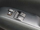 パワーウィンドウを装備しております!助手席ウィンドウの閉め忘れも運転席で解決できます♪