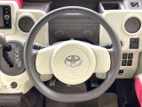 ステアリングも使用感が少なく、きれいな状態となっております♪