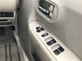 運転席からの操作で空気の入れ替えができて快適な室内空間へ☆