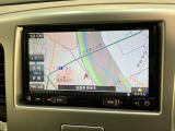 品質へのこだわり!フロアマットやシートなど車内をキレイに清掃し、ニオイや汚れなどを徹底的にクリーニングしてもらっております。室内はピカピカです☆