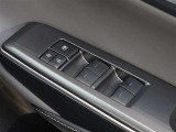 パワーウインドウを装備しております!後席ウインドゥの閉め忘れも運転席で解決できます♪