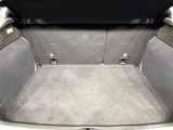 ●トランクルーム:趣味が広がる収容スペース!これだけの広さがあればお買い物やレジャーなどにも最適です!使用感も少なくきれいな状態を維持しております。