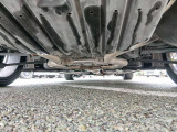 下廻り塗装承ります。車によって料金は変わりますのでお問い合わせ下さい。当店でおススメしているのは「スリーラスター」。融雪剤や塩水などからお車を長期間、強力に保護します。錆の発生、進行を抑えてくれます。