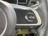 【レーダークルーズコントロール】高速道路での長距離走行が楽に!!自動で速度を保つクルーズコントロールが、衝突軽減システムと連携し、前方の車両を感知して車間を保つように速度調節してくれます!!