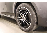 お気軽にお問い合わせください。Tel:075-325-0440 Mobile:070-2313-8676  中古車担当:時女まで
