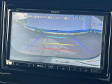 【バックカメラ】駐車時に後方がリアルタイム映像で確認できます。大型商業施設や立体駐車場での駐車時や、夜間のバック時に大活躍!運転スキルに関わらず、今や必須となった装備のひとつです!