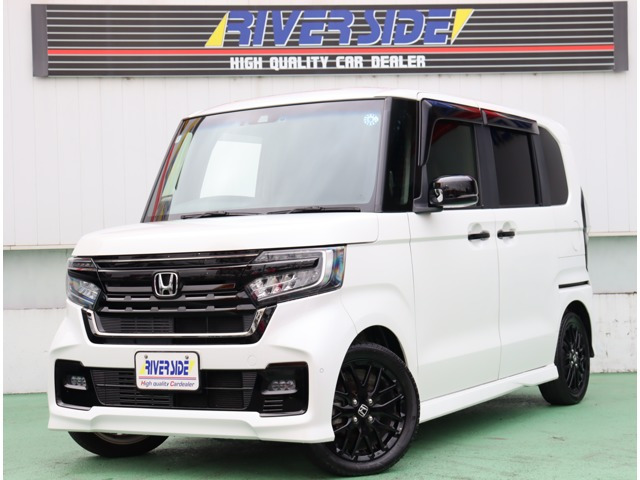 ホンダ N-BOXカスタム 