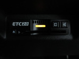 ETC2.0搭載!!従来のETCの高速利用料金の収受だけではなく、渋滞回避や安全運転支援といったドライバーに有益な情報を提供するサービスです。