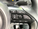 【レーダークルーズコントロール】高速道路での長距離走行が楽に!!自動で速度を保つクルーズコントロールが、衝突軽減システムと連携し、前方の車両を感知して車間を保つように速度調節してくれます!!