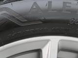 BMWならではの卓越した走りを支えるホイールと足回りです!