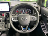 【純正革巻きステアリング】上質な革を使用することで、手にしっかり馴染みとても運転しやすいハンドルです♪