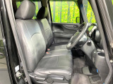 運転席シート廻りは使用感も少なく、良好な状態となっています。丁寧に使われていたことがよくわかりますね。
