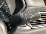 オートライトはレバーをAUTOの位置にすると周囲の明るさに応じて自動で点灯/消灯します。