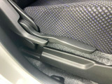 シートリフターで最適なドライビングポジションを☆
