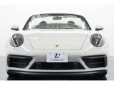 【ロペライオファクトリーセンター】輸入車専門工場熟練メカニックのほか、 サービススタッフも在籍し迅速にお受入れが可能です。セーフティローダーにてお客様のご自宅までピックアップサービスも行っております。
