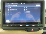 純正ギャザズメモリーナビ(VXM-245ZFEi)フルセグTVを装着しています。