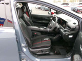 NISMO専用シート地。運転席パワーシート。