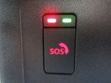 【SOSコール】急病時や危険を感じた時には、SOSコールスイッチを押してください。万が一の事故発生時には、エアバッグ展開と連動し自動通報されます。