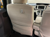軽の看板が目印です!届出済 未使用車をお探しの方はこちらの看板を目印にお越しください。※似たような看板のお店がございますのでお間違えのないようご注意ください。