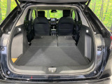 【パワーバックドア】スマートキーや運転席のボタンを押すだけでリアゲートが自動で開閉します!荷物を持っている時や、高い位置にあるバックドアを閉める際に便利な機能です♪