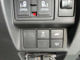 運転席からもリアゲートをOPENすることができます。