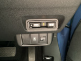 ビルトインタイプの【ETC】で見た目もスッキリ。高速道路の利用にとても便利です。