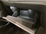 正規認定中古車 全国正規ディーラー保証付 2年走行距離無制限 アップルカープレイ ハーマンカードンスピーカー 本革シート ワイヤレス充電 19インチホイール アクティブクルーズコントロール