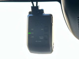 前方を録画するドライブレコーダー☆万が一の事故やトラブル時には、映像記録があると助かりますね。