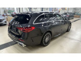 メルセデス・ベンツの定める厳しい基準をクリアしたお車のみをご案内させて頂きます。納車前整備はメーカー規定に基づき100項目にも及ぶ点検を熟練のメカニックによって行いご納車させて頂きます。
