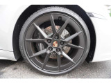 20/21インチ Carrera S ホイール(サテン ブラック塗装)です。